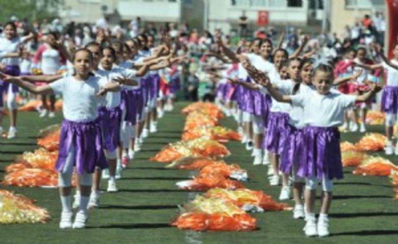 Olgun Atila:‘‘23 Nisan coşkusunu tam anlamıyla yaşamalıyız’’